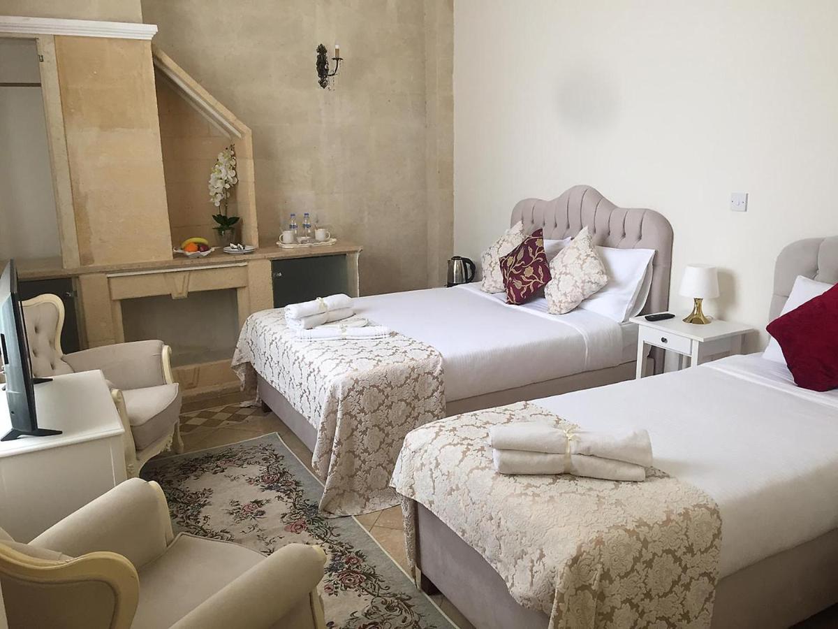 Lord'S Residence Boutique Hotel Kerýnia Eksteriør bilde
